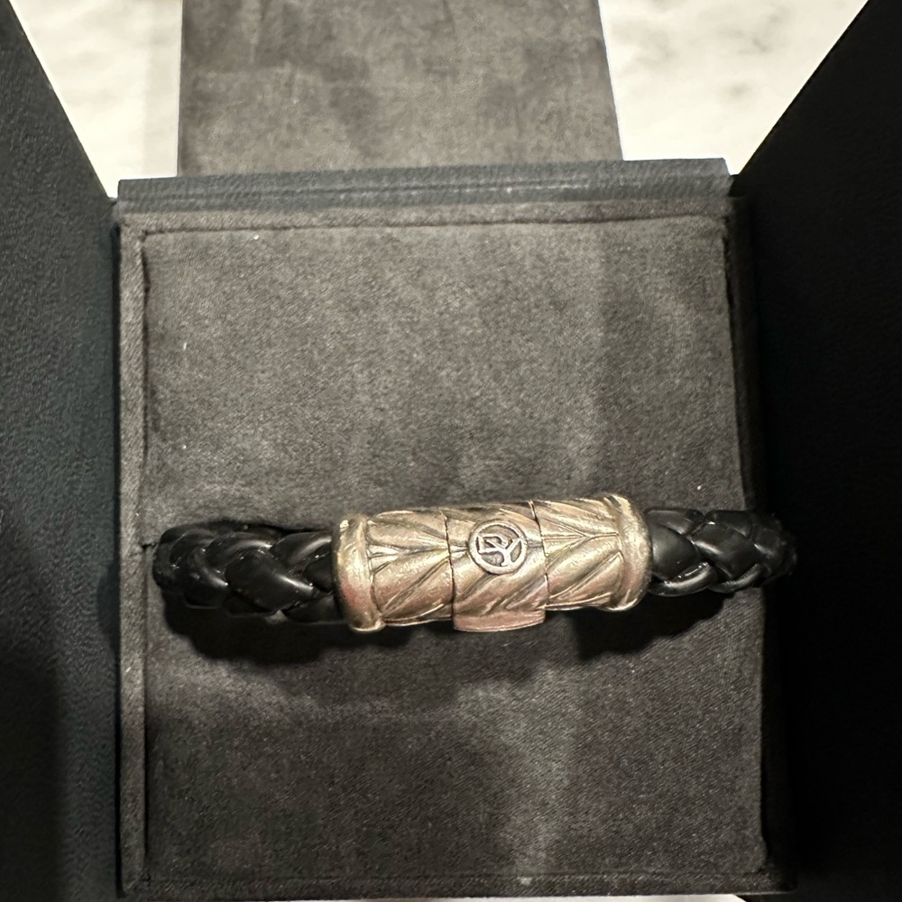 DAVID YURMAN CHEVRON BLACK RUBBER BRACELET WITH STERLING SILVER